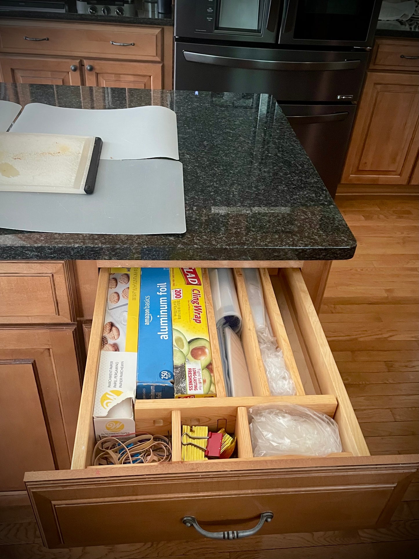 Utilities Organizer - Oak