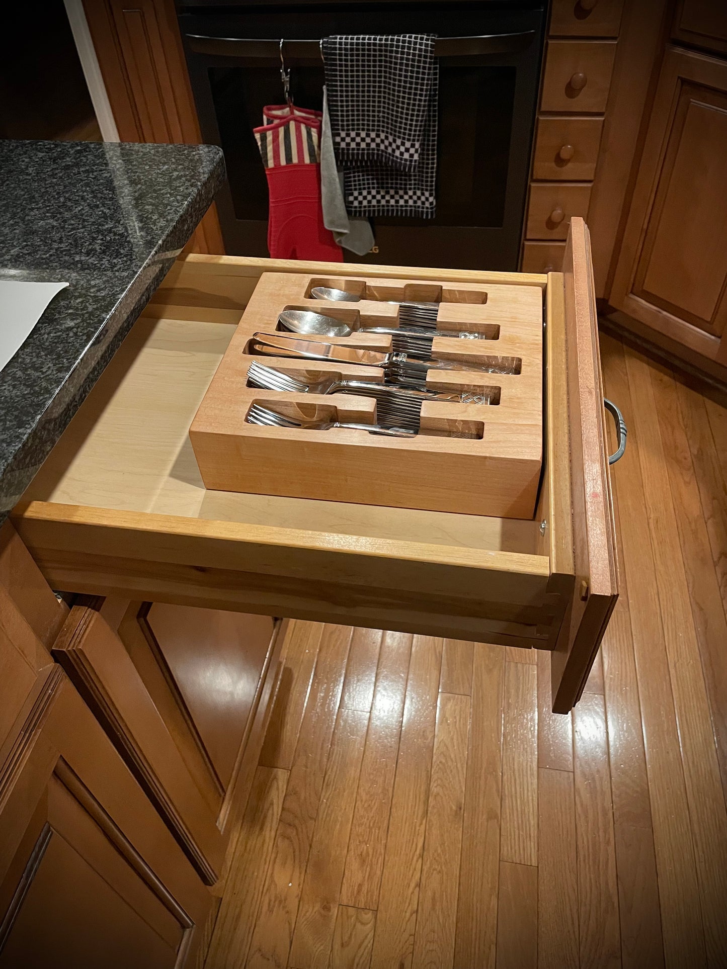 Cutlery Organizer - Maple