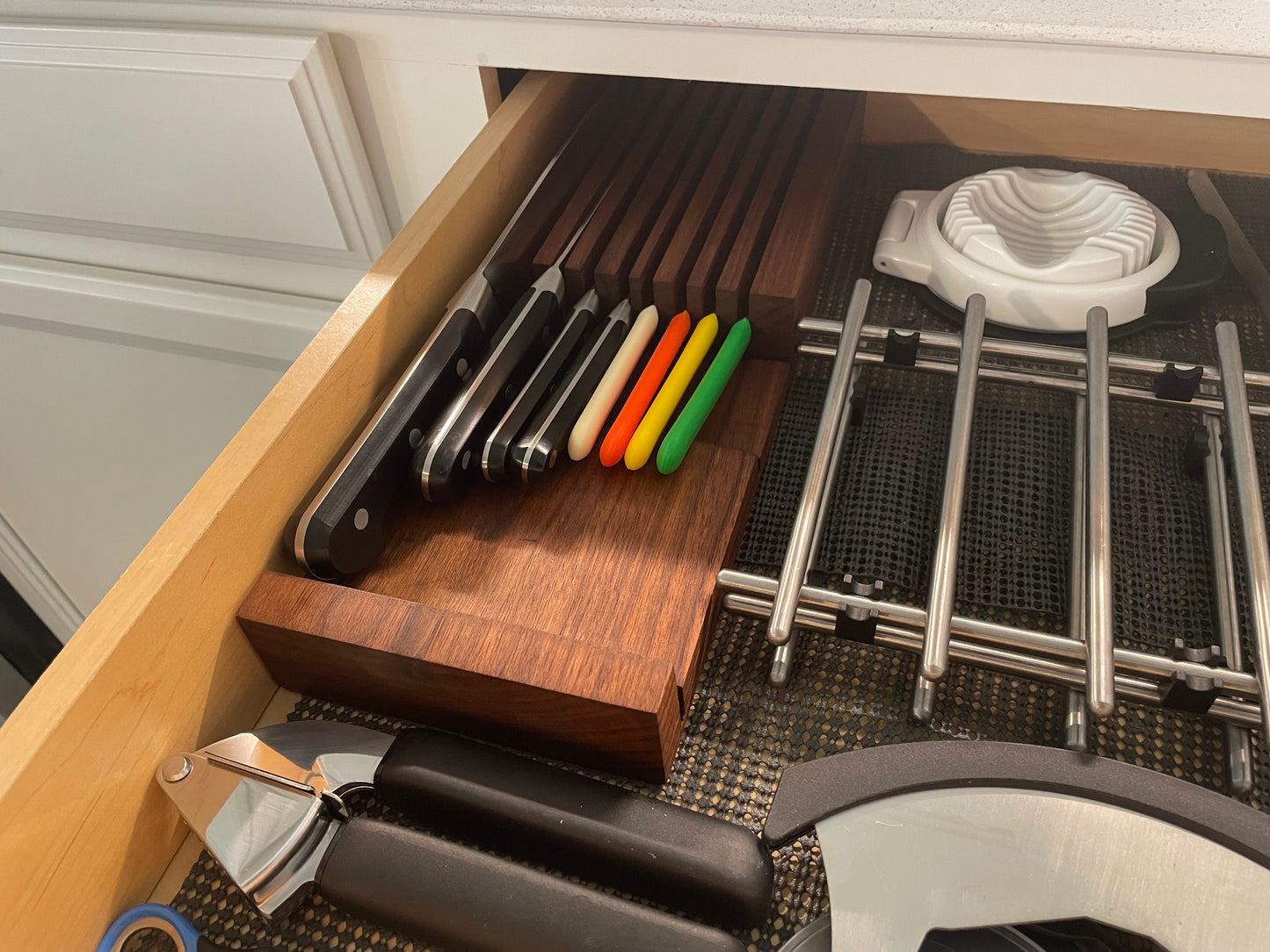 Knife Organizer
