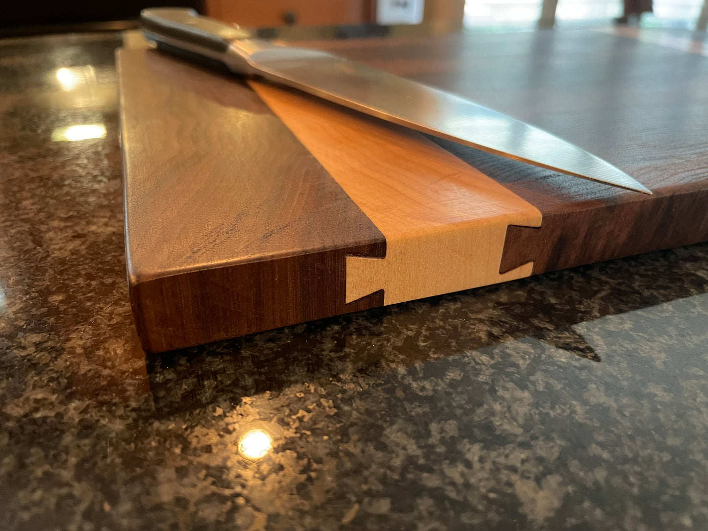 End-grain cutting board - Premium Black Walnut and Maple