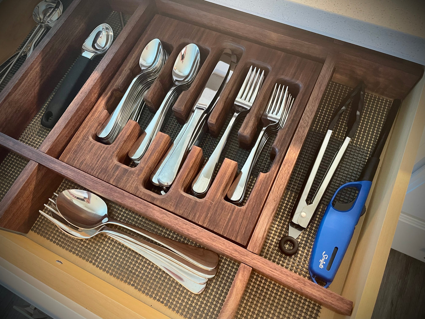 Cutlery Organizer