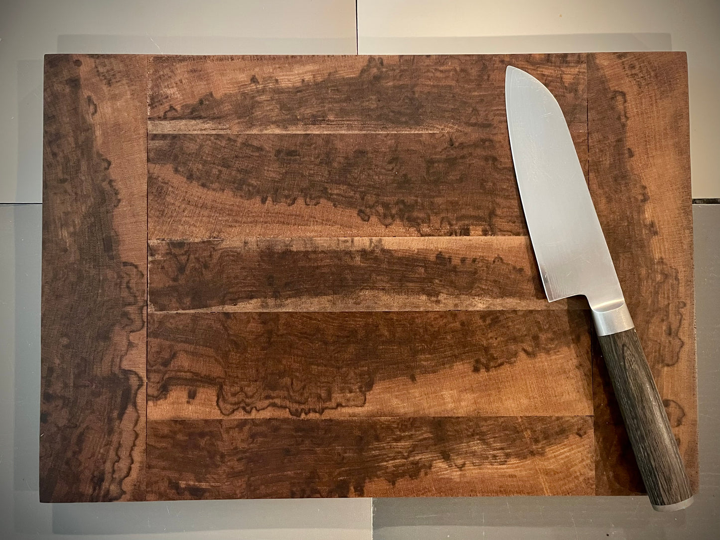 End-grain cutting board - Premium Black Walnut