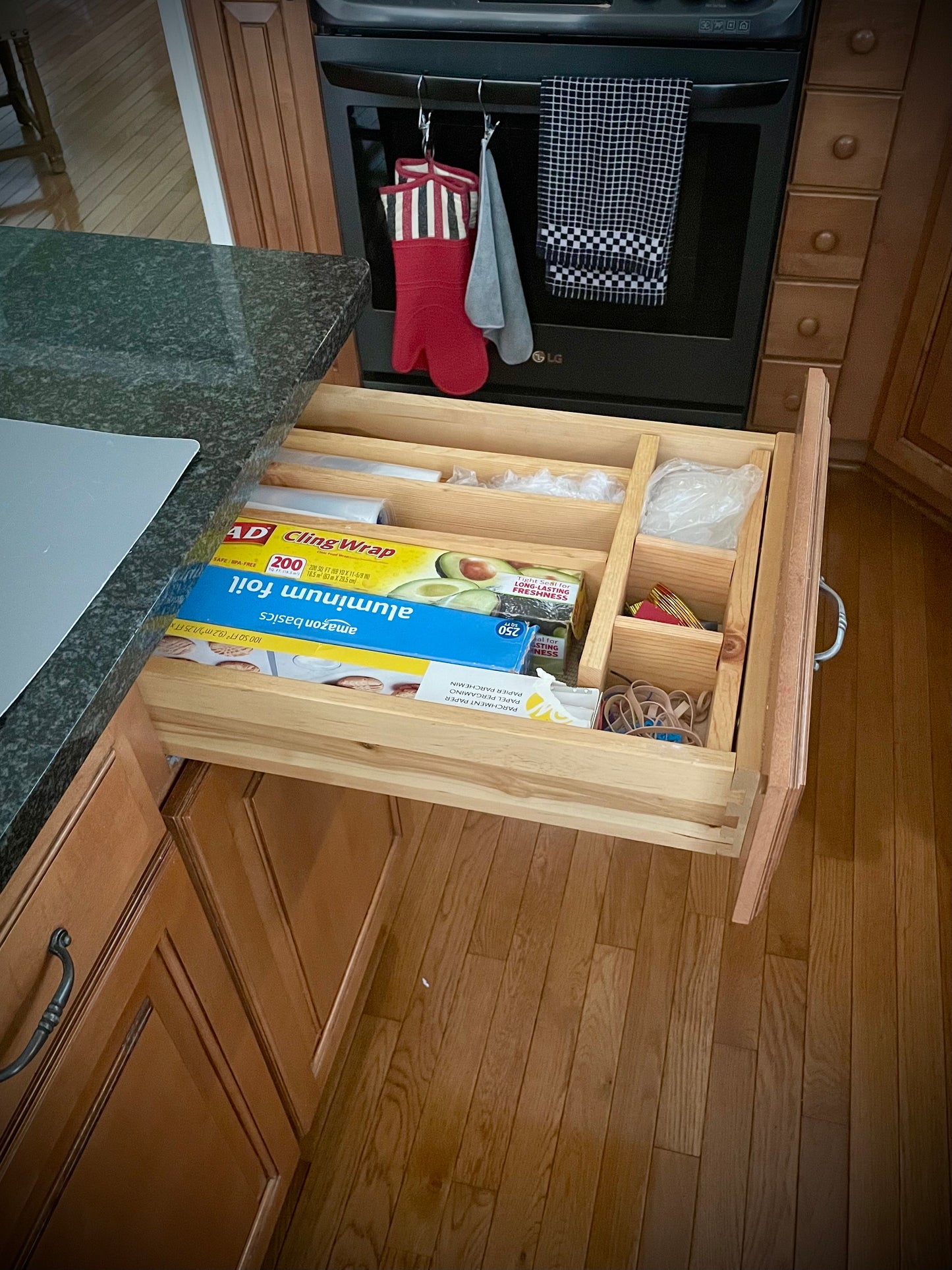 Utilities Organizer - Oak