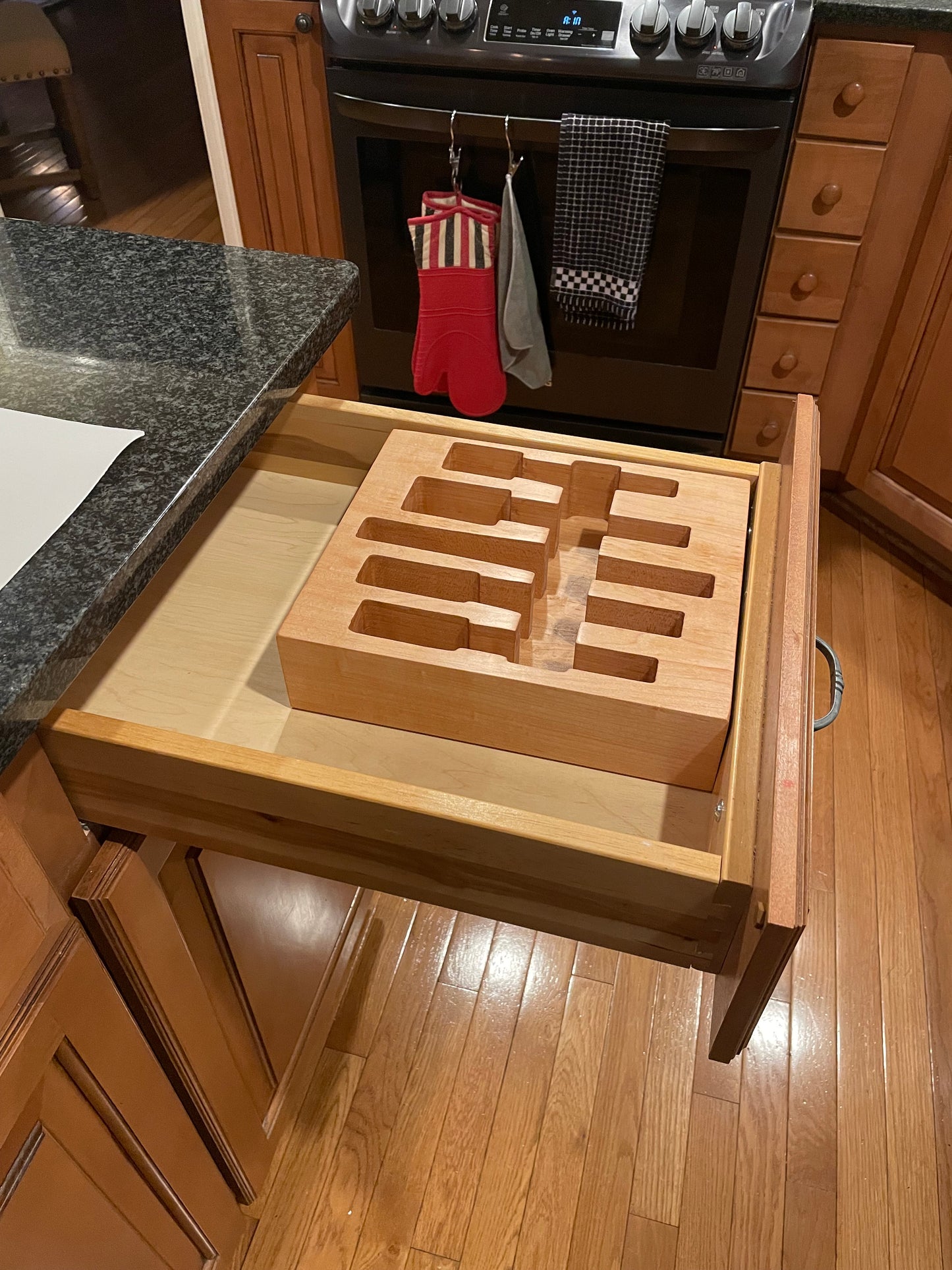 Cutlery Organizer - Maple