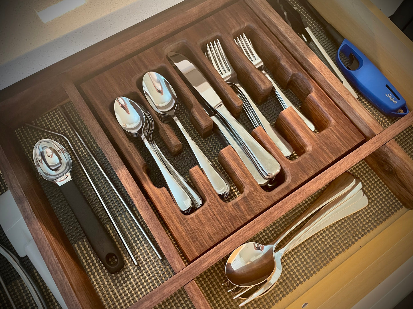 Cutlery Organizer